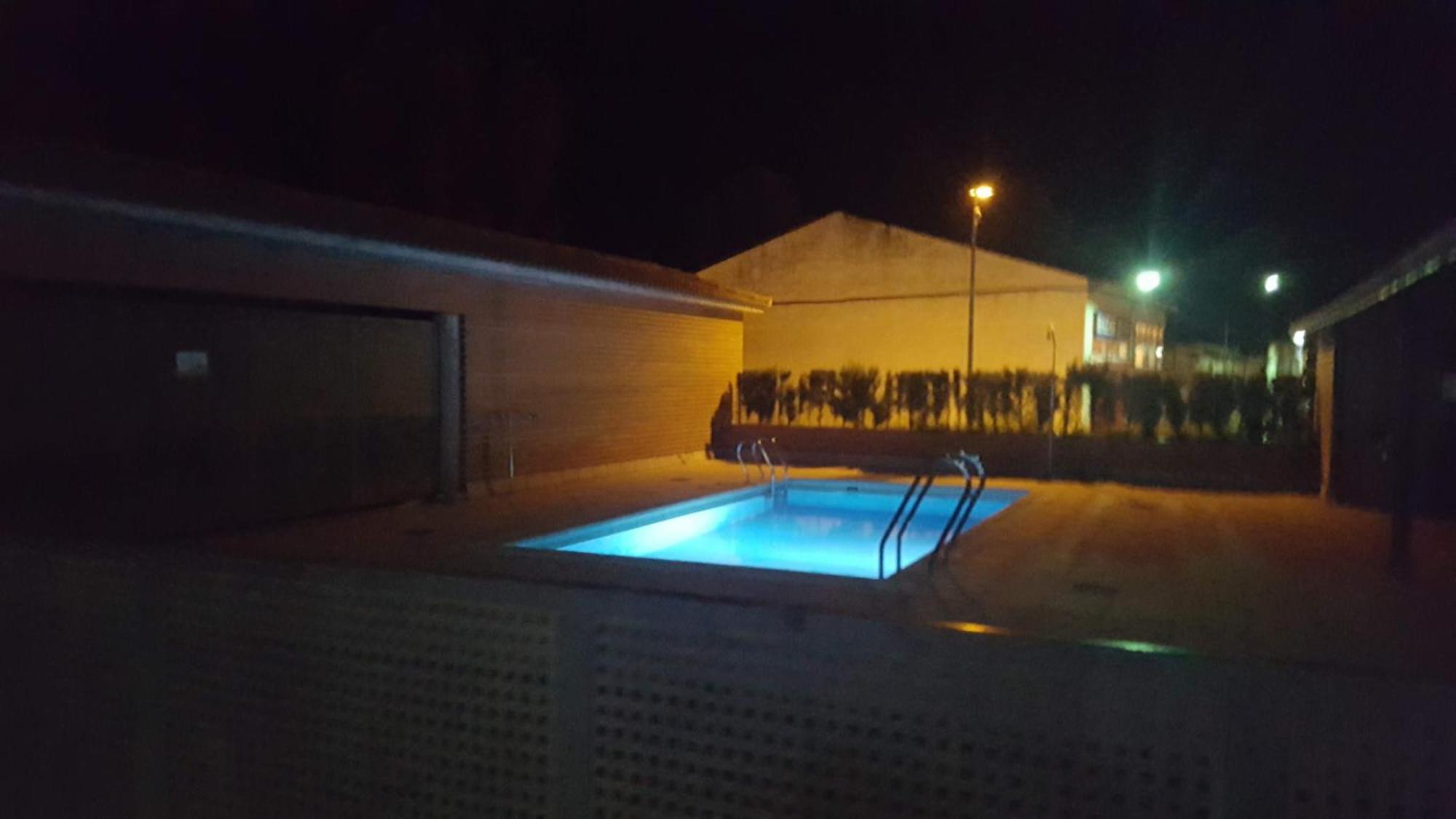 Tu Casa En Mequinenza Con Wifi Apartment Exterior foto